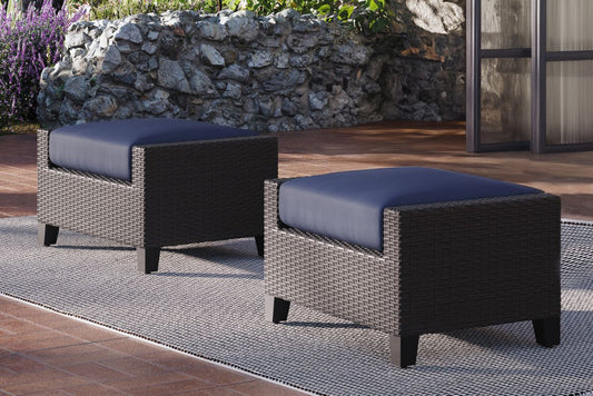 Five Ways to Use Pouf in Your Home Decor