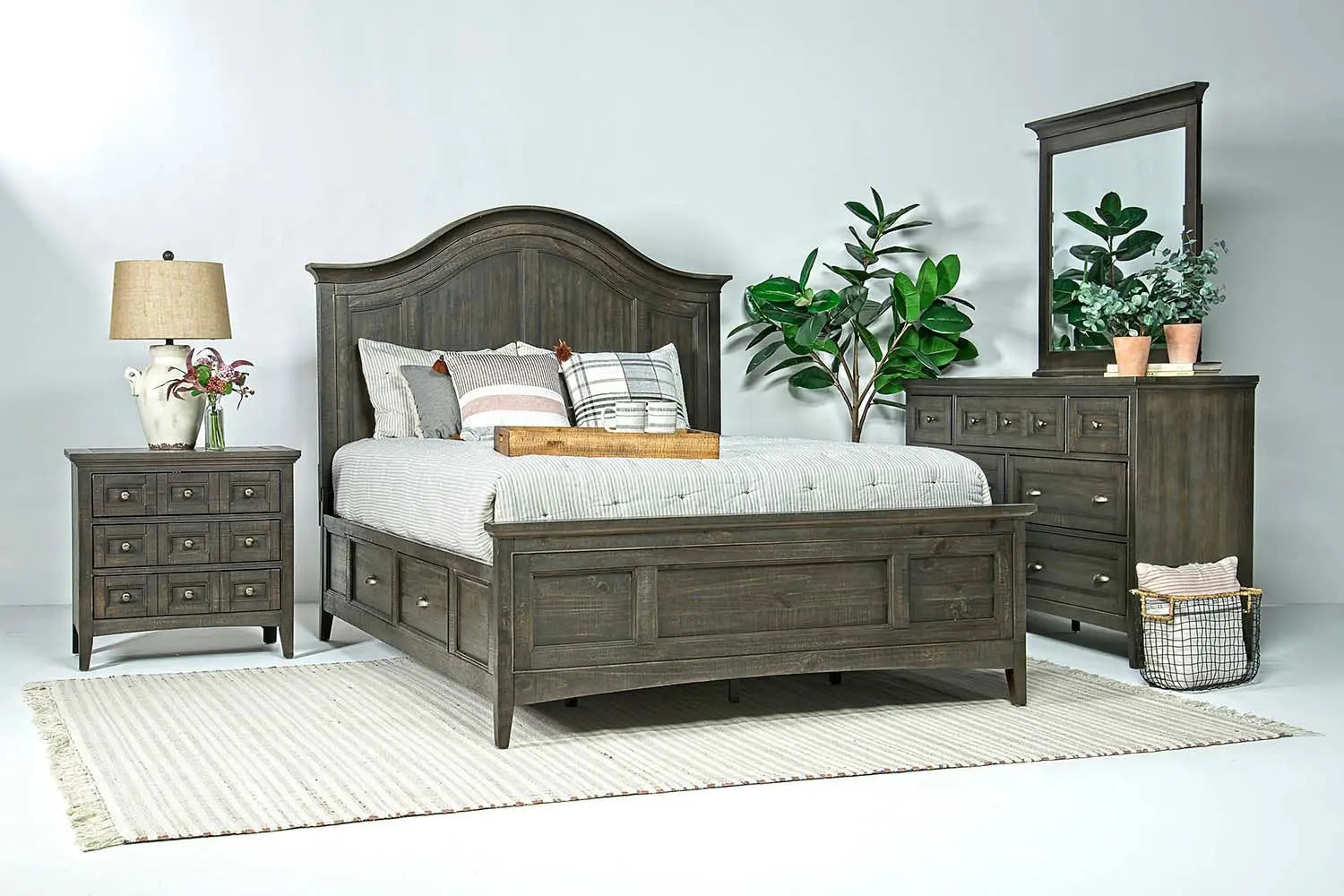 052093481:Bay Creek Arch Panel Bed, Dresser, Mirror & Nightstand in Graphite, California King, Image 1