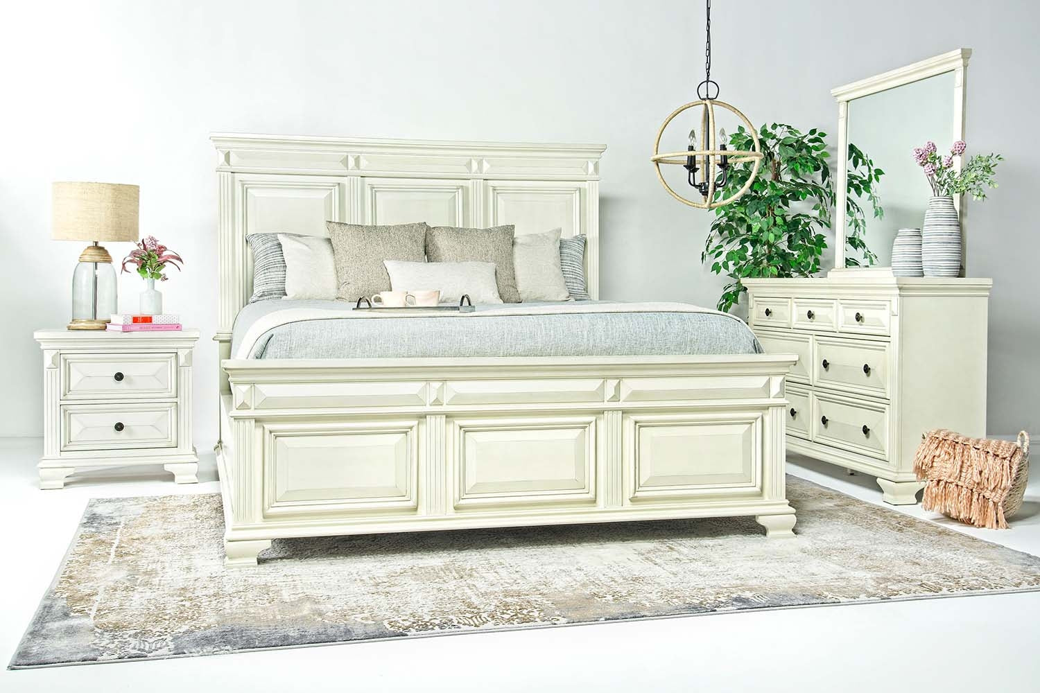 504012903:Calloway Panel Bed in White, Eastern King, Image 2