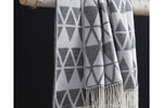 541215996:Noemi Throw Blanket in Gray, Image 2