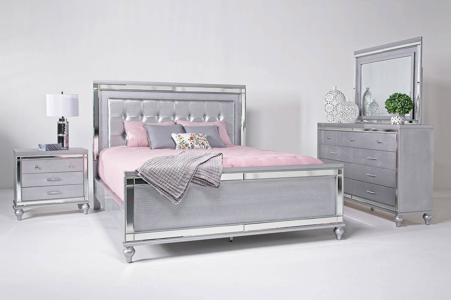 465352656:Valentino Panel Bed, Dresser, Mirror & Nightstand in Silver, Queen, Image 1