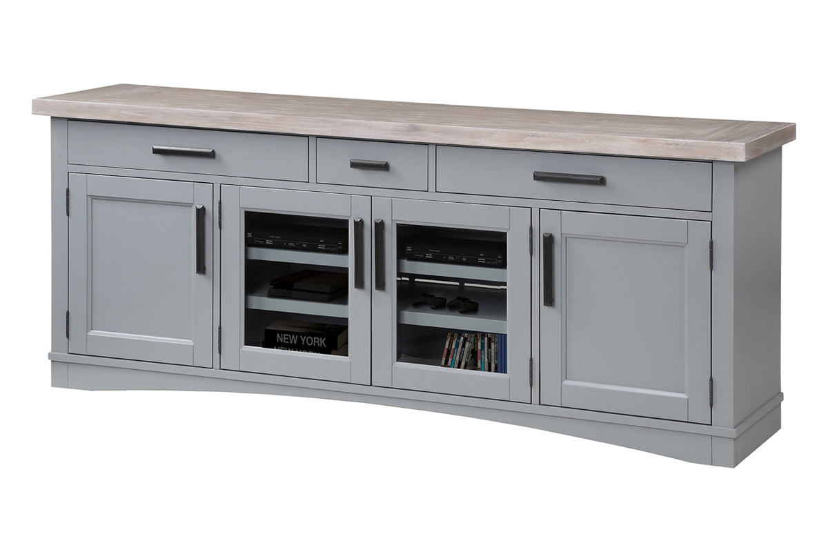 663326164:Americana Entertainment, Image 1