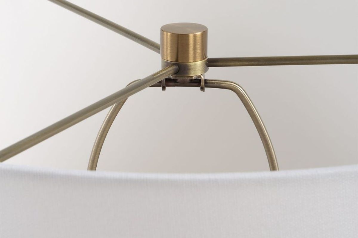 831147598:Adela Lamp, 