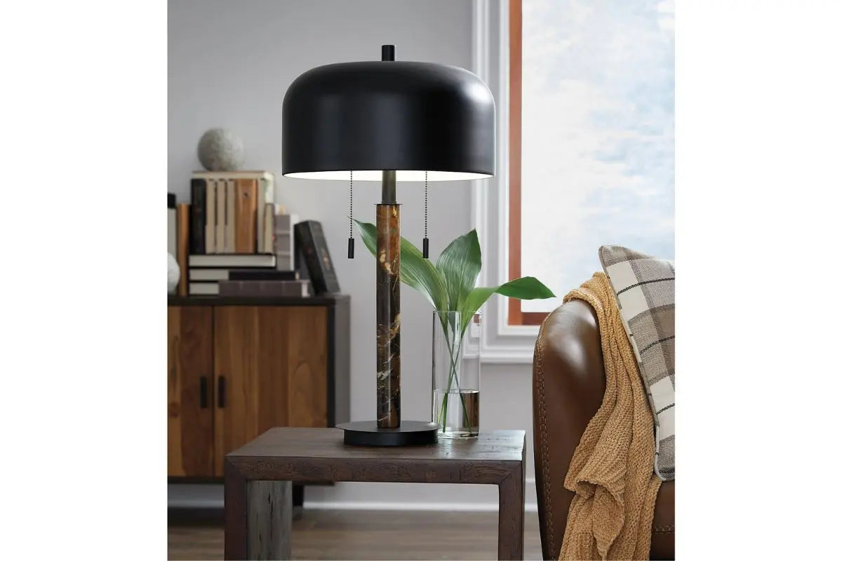 774743713:Alanbert Lamp, Styled