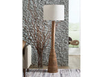 352494604:Ailsa Lamp, Styled