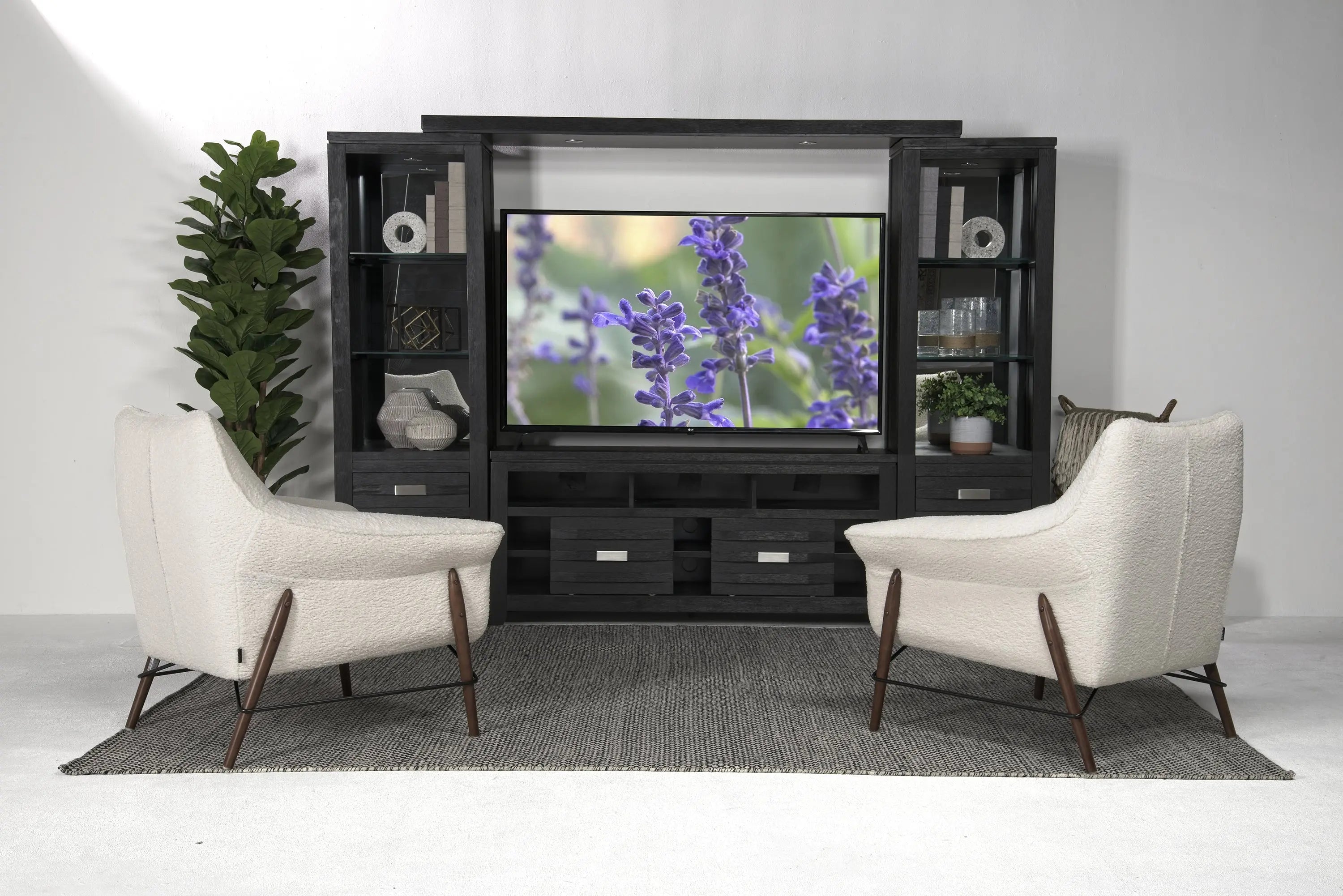 ALTAMONT2:Altamonte 4 Piece Entertainmen, Styled