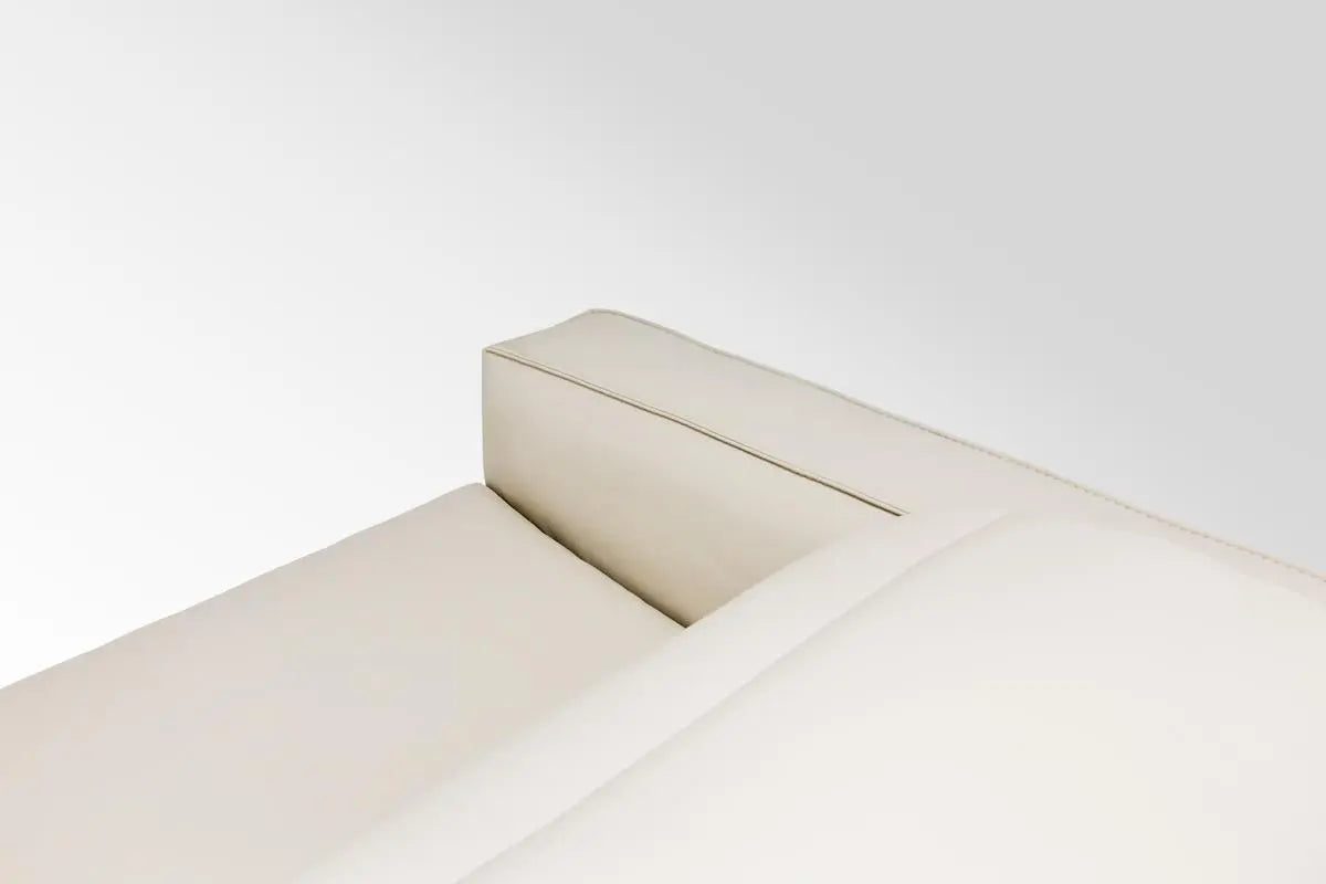 AMARA0055:Amara 2 Power Console Loveseat, 