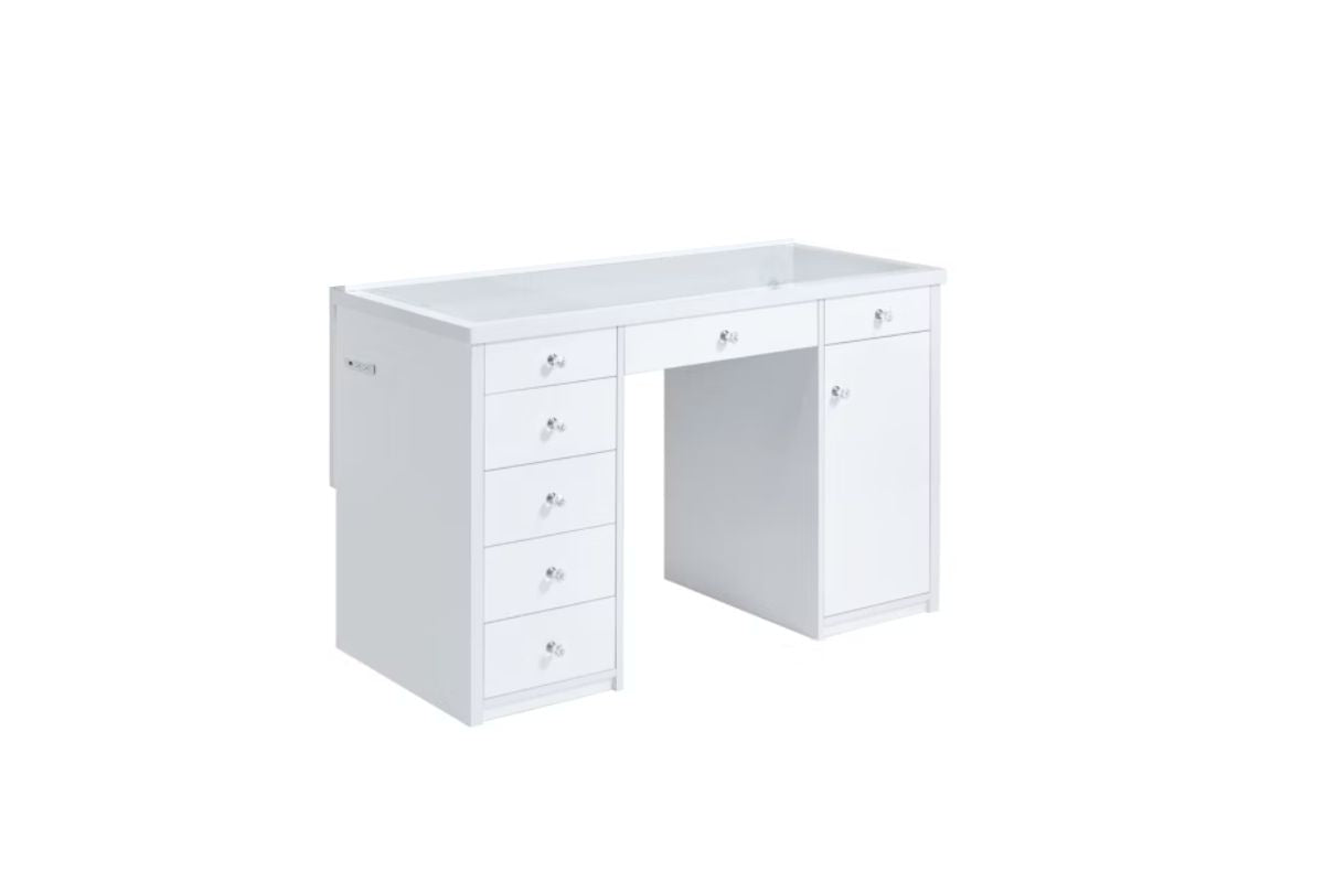 675055204:Amia Vanity, AngledAngle