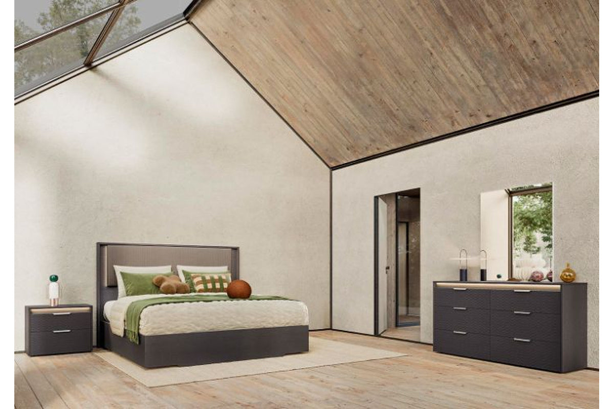 AMY000003:Amy Upholstered Panel Bed & Dr, Styled