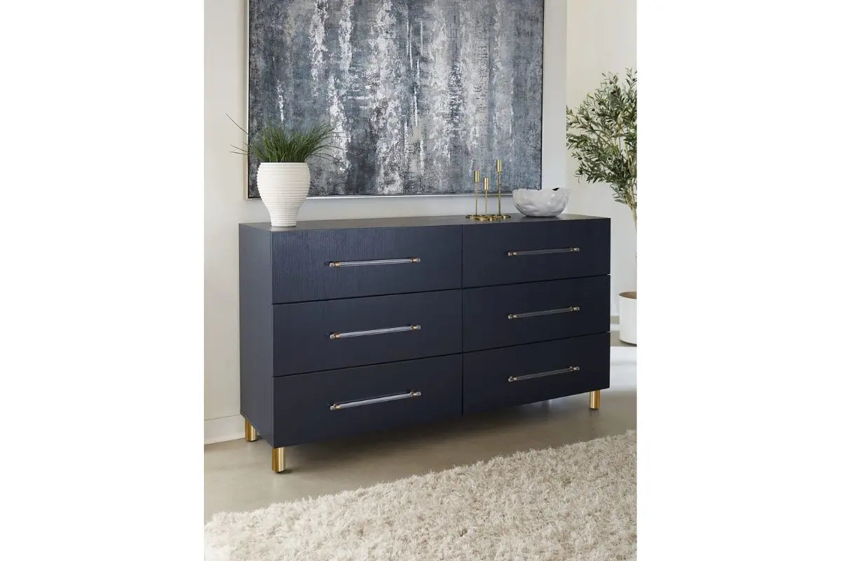 937977401:Argento Dresser, Styled