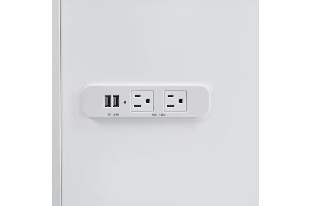 914179646:Ariana Vanity, 