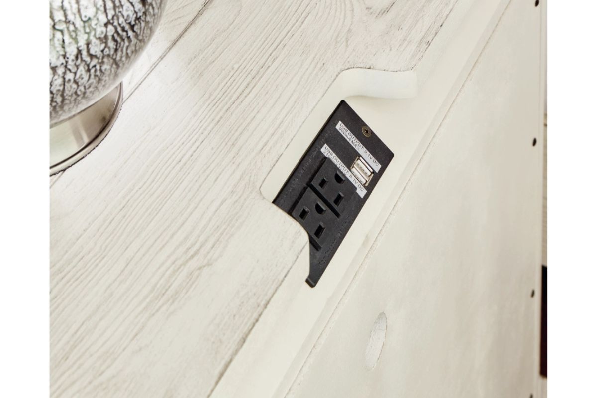 254113178:Arlendyne Nightstand, 