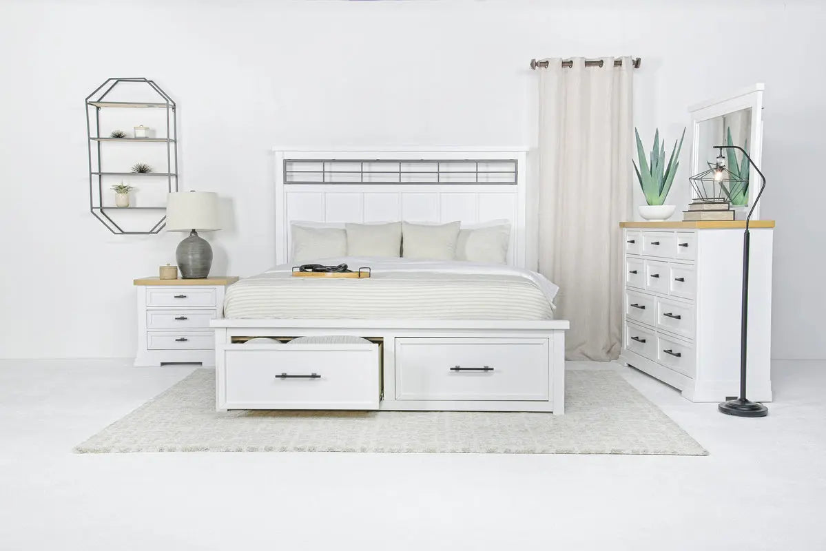 ASHBRYN05:Ashbryn Storage Bed & Dresser , Styled