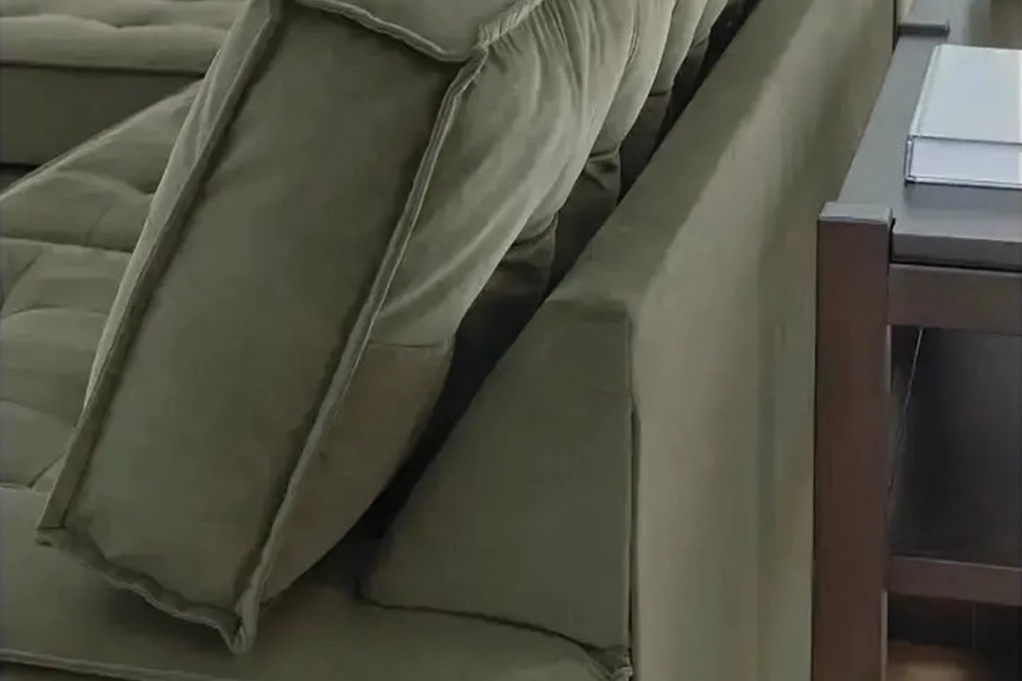 AUSTEN000:Austen Sofa Chaise Sectional, 