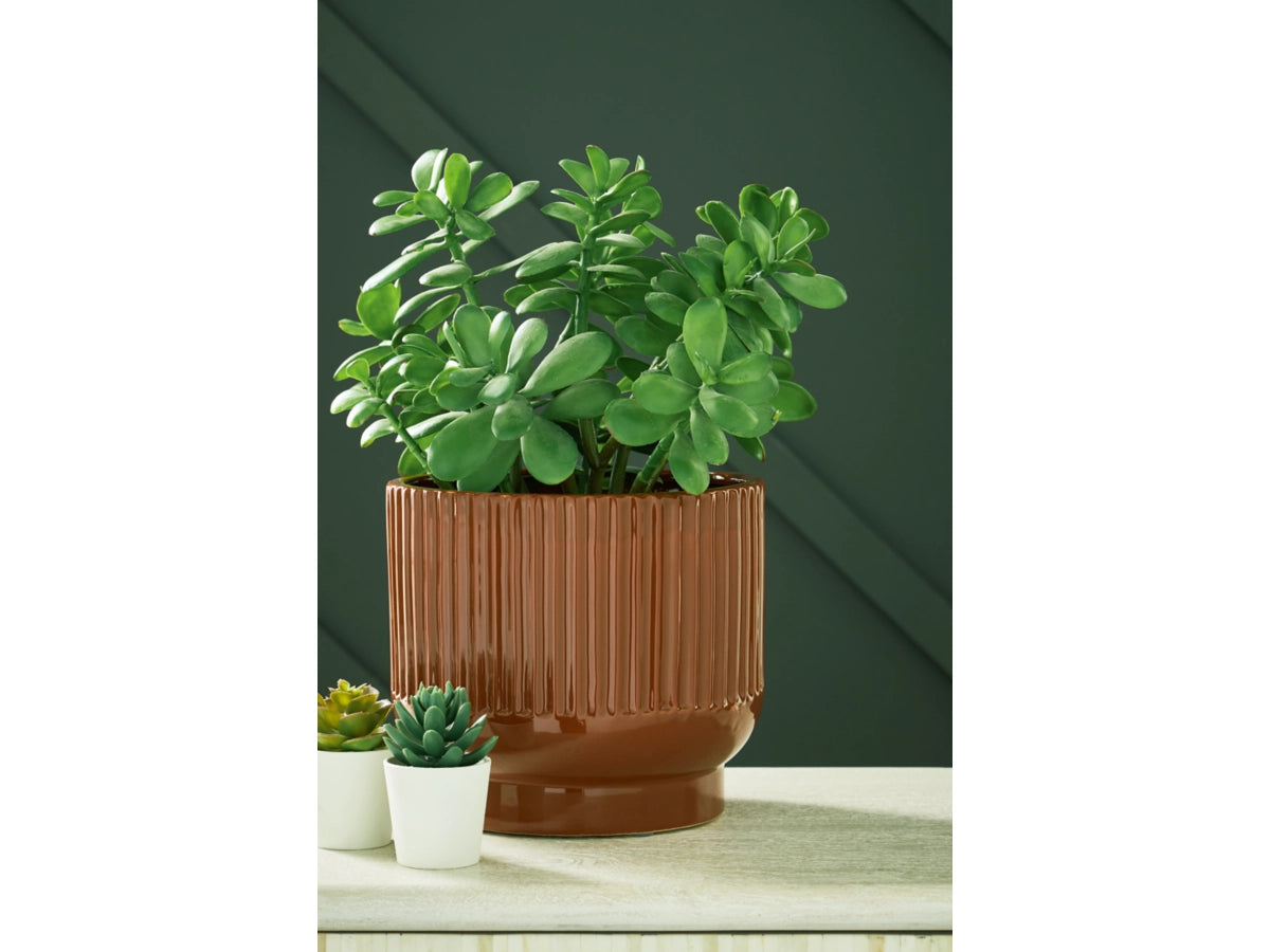 500804433:Avalyah Vase, Styled