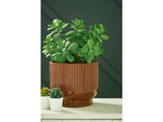 500804433:Avalyah Vase, Styled