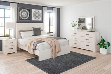 010893485:Stelsie