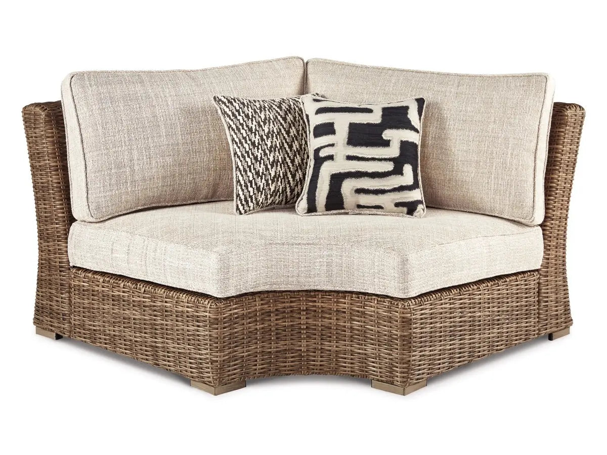 227643056:Beachcroft Outdoor Corner Chai, Front