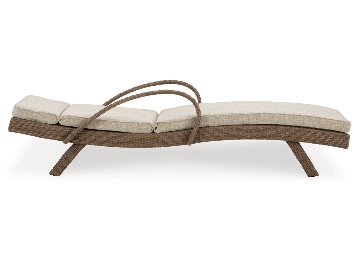 635841134:Beachcroft Patio Club Chair, Back