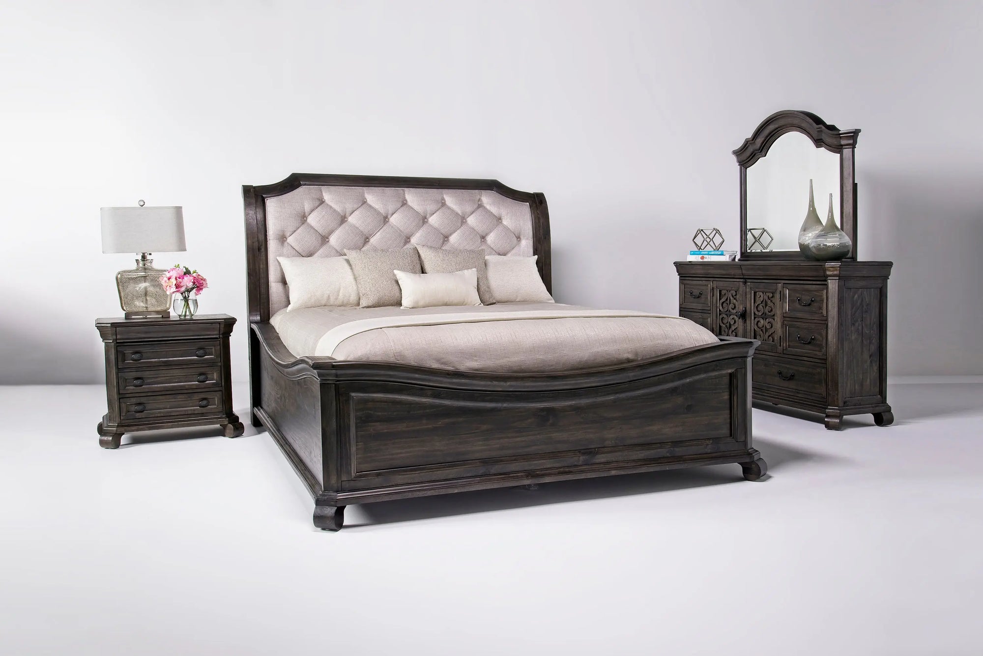 BELLAMY03:Bellamy Sleigh Bed & Dresser &, Styled