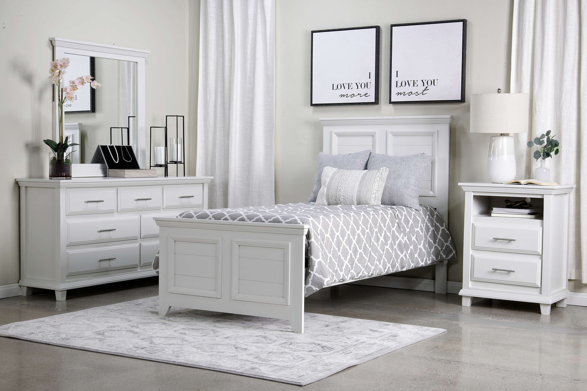 BELLA0015:Bella Panel Bed & Dresser & Mi, Styled
