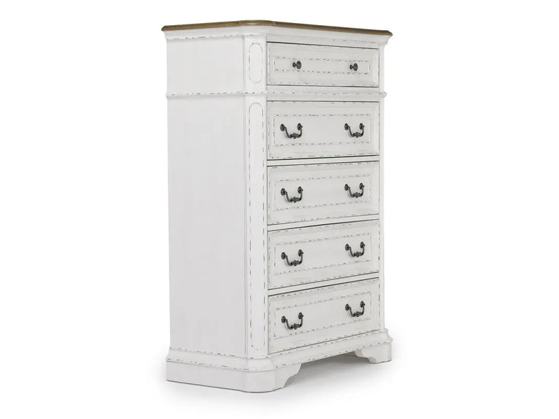 176219192:Bellevue Chest, Angle