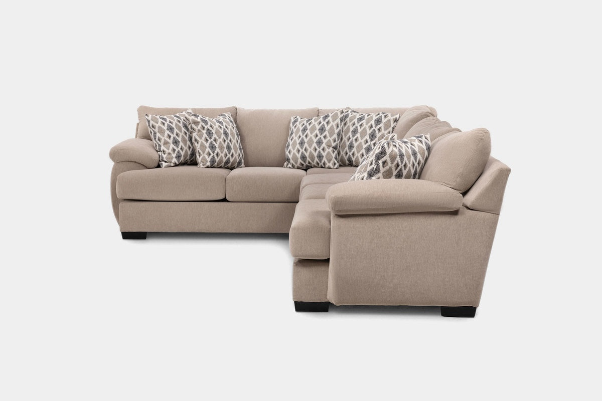 BERMUDAZ6:Bermuda Tux Sofa Sectional, Front