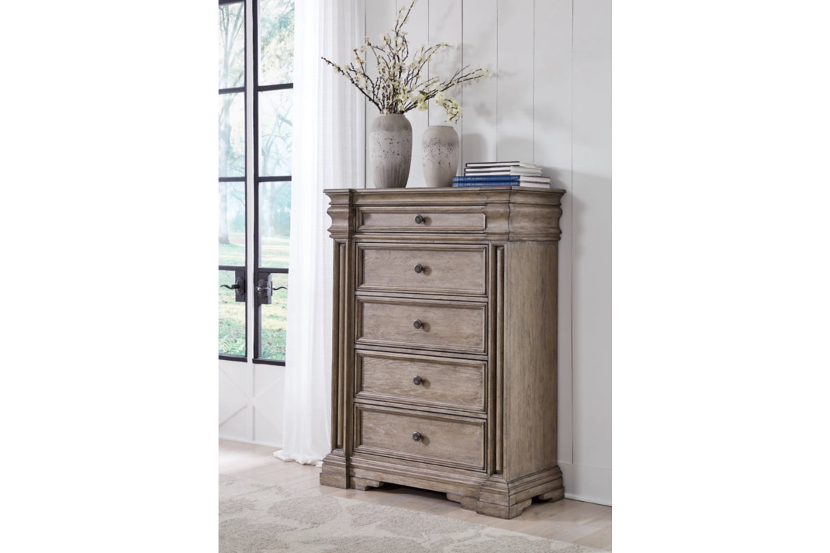 168683059:Blairhurst Chest, Styled