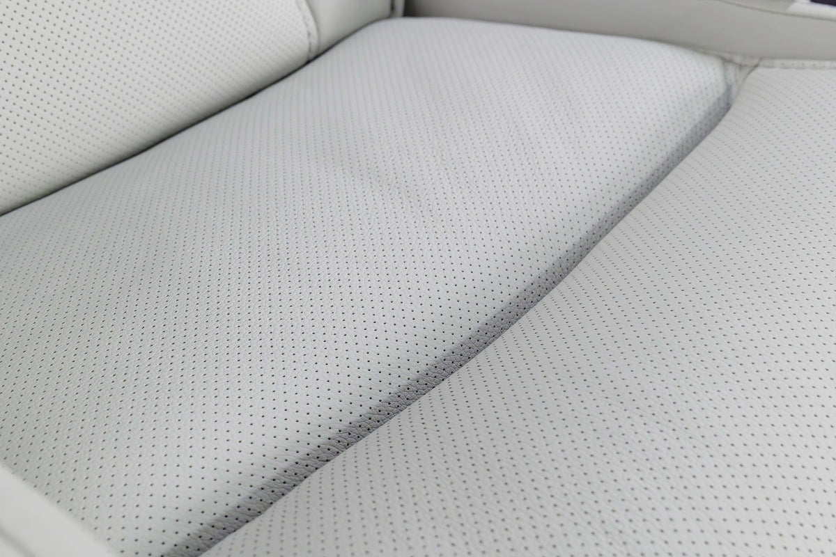 BOWDEN000:Bowden 2 Power Sofa & Console , 