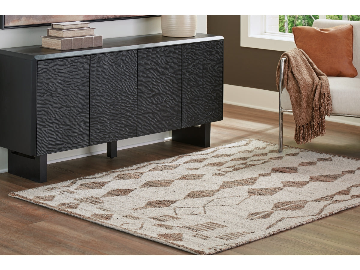 780984843:Brettler Rug, Styled