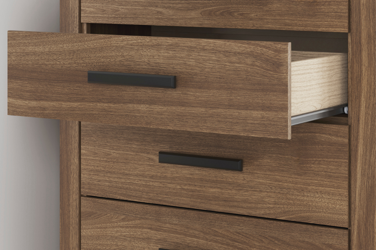 425366840:Broachmyn Chest,
