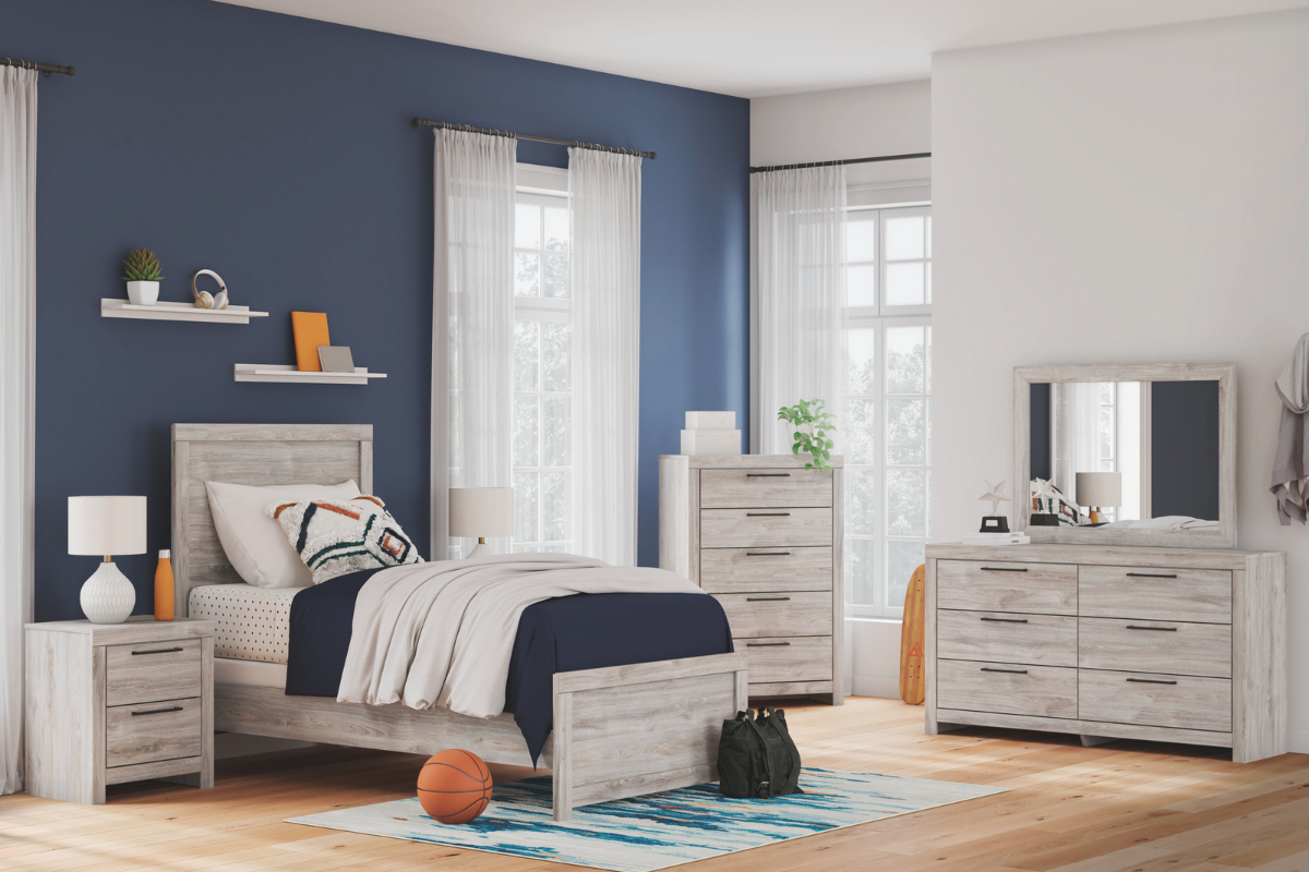 BROACHM13:Broachmyn Panel Bed, Styled