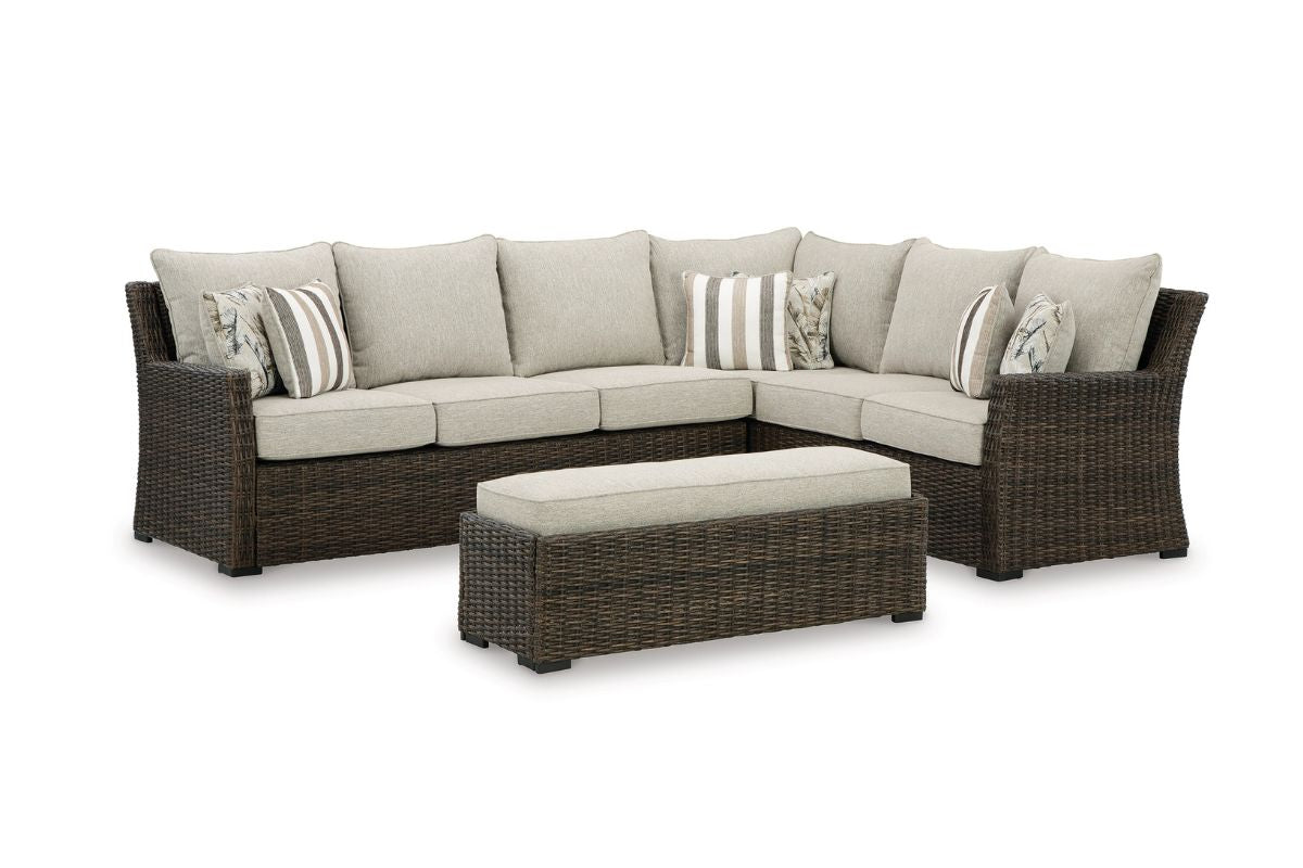 067641751:Brook Ranch 3 Piece Patio Sect, Angle