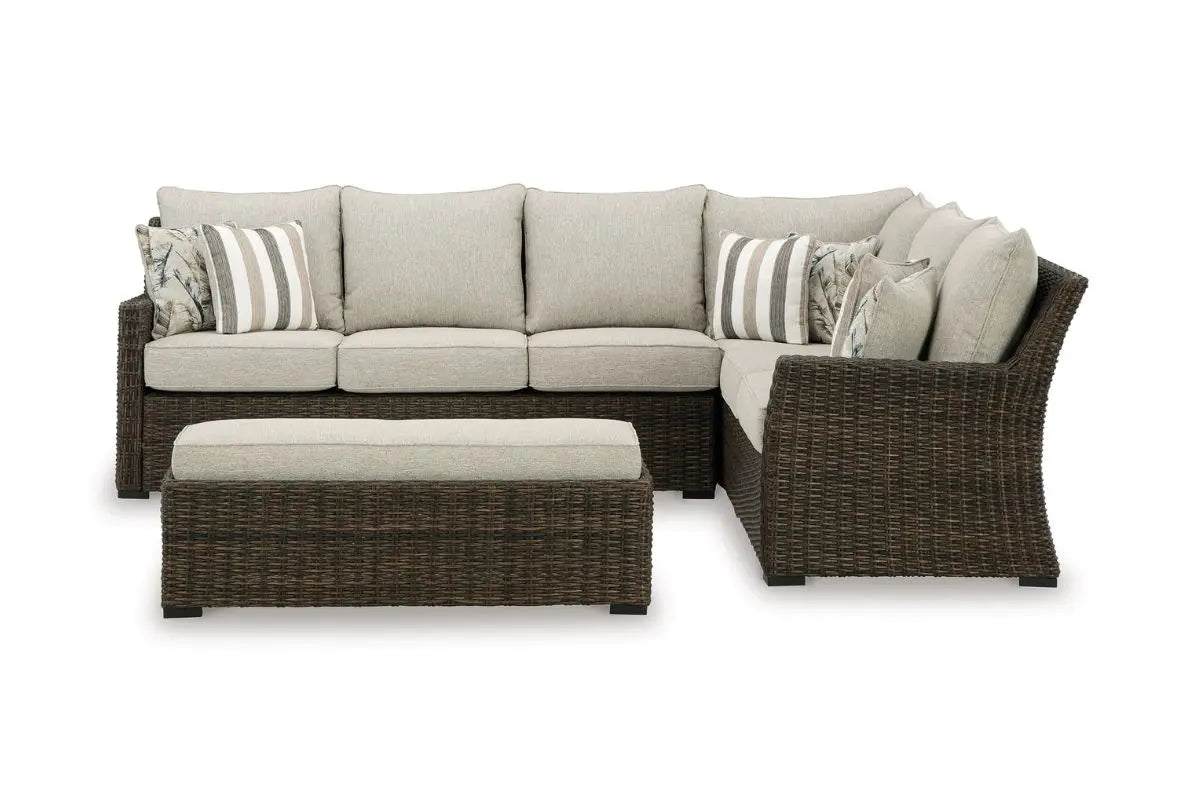 067641751:Brook Ranch 3 Piece Patio Sect, Front