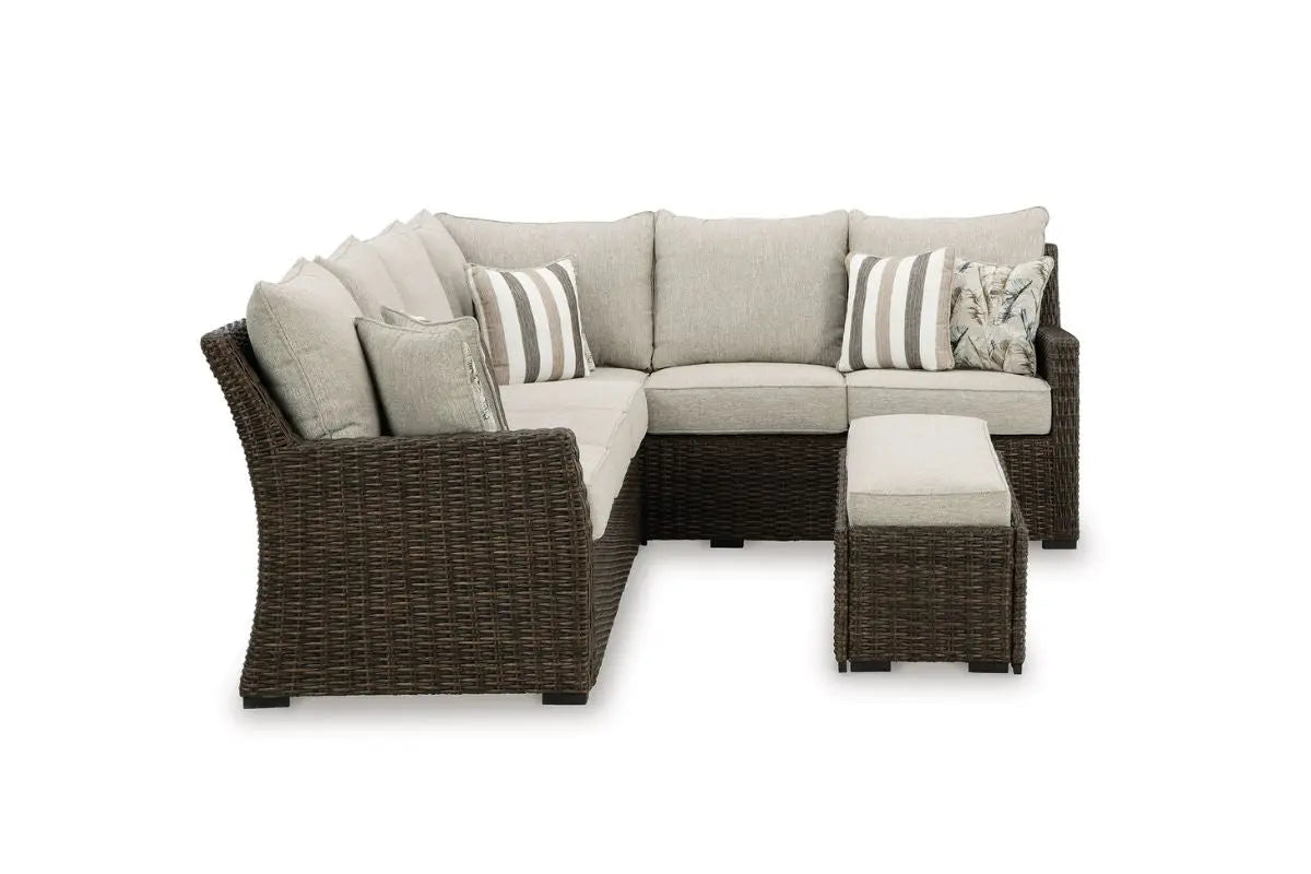 067641751:Brook Ranch 3 Piece Patio Sect, Side