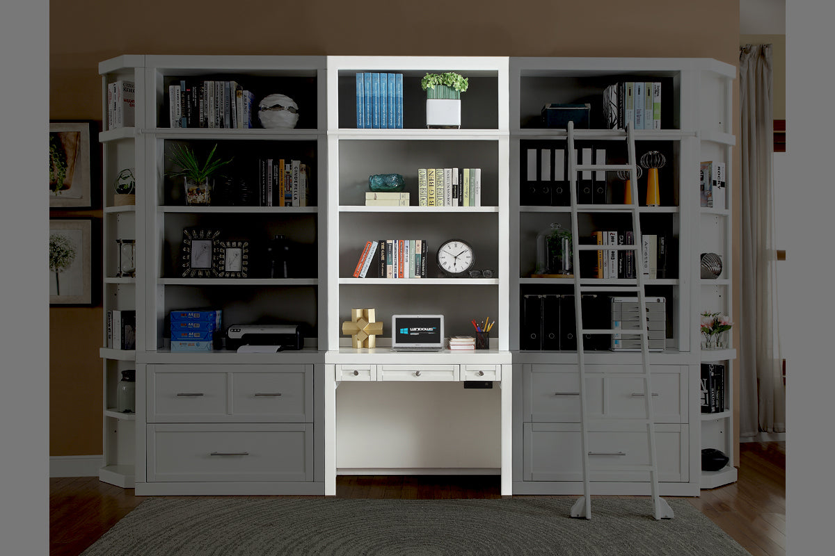 921688227:Catalina Entertainent, Image 1