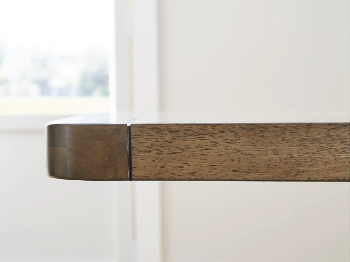 902784933:Cabalynn Dining Table, 