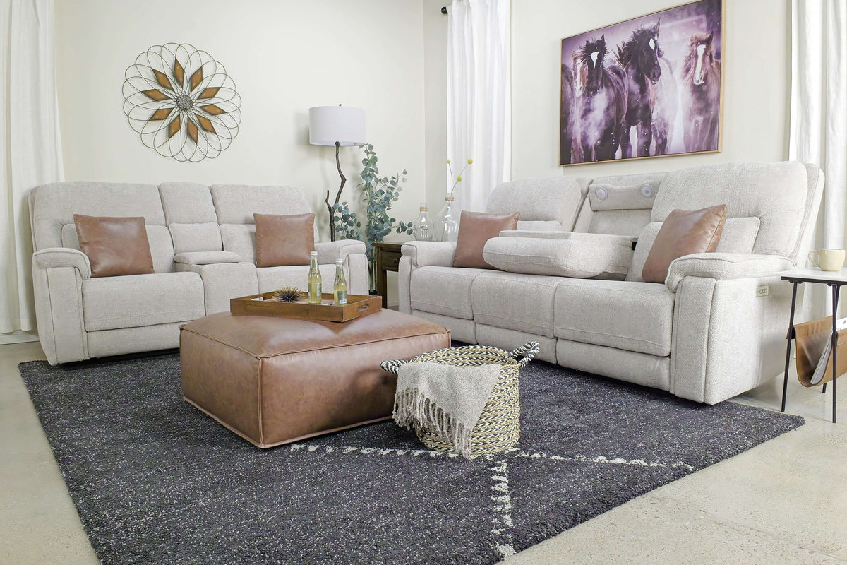 946507410:Cannes 3 Power Console Lovesea, Styled