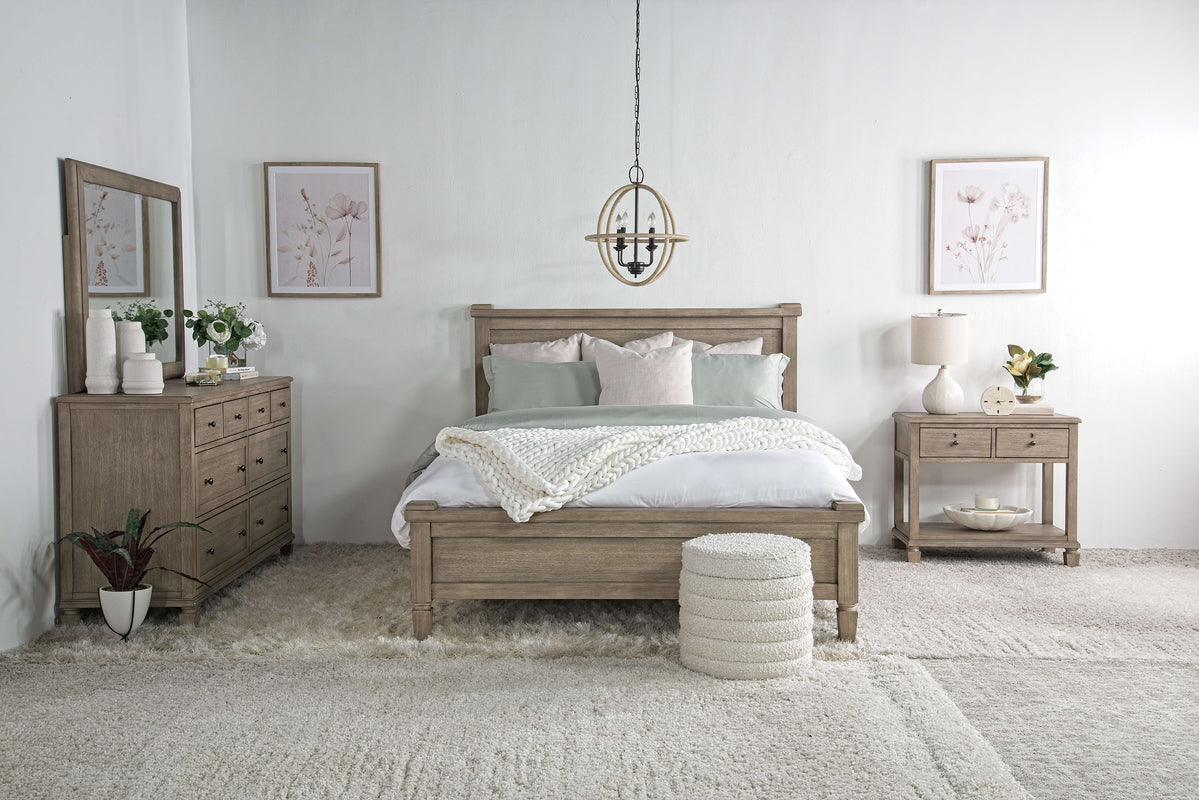 COUNTRY01:Country Side Canopy Bed & Dres, Styled