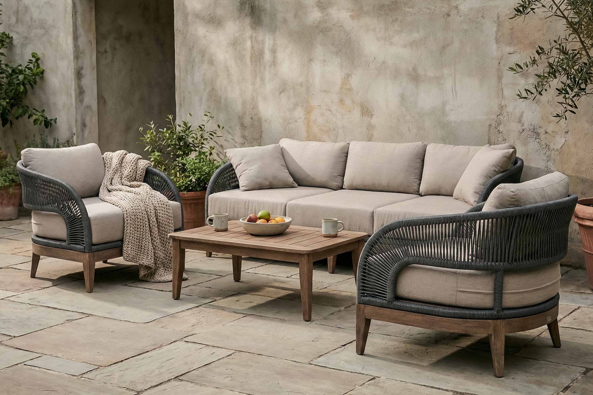 CAPRI0001:Capri Outdoor 4 Piece Patio Se, Angled