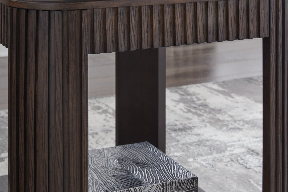 941677560:Carlibrie End Table, 