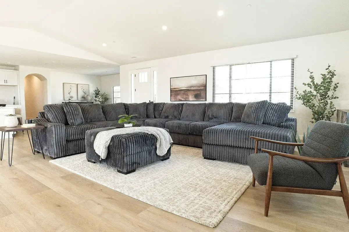 CASPER008:Casper Extra Large Tux Sofa Ch, Styled