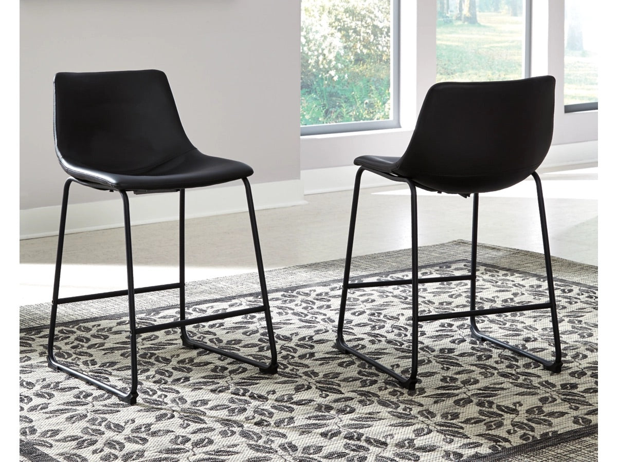 011561363:Centiar Barstool, Styled