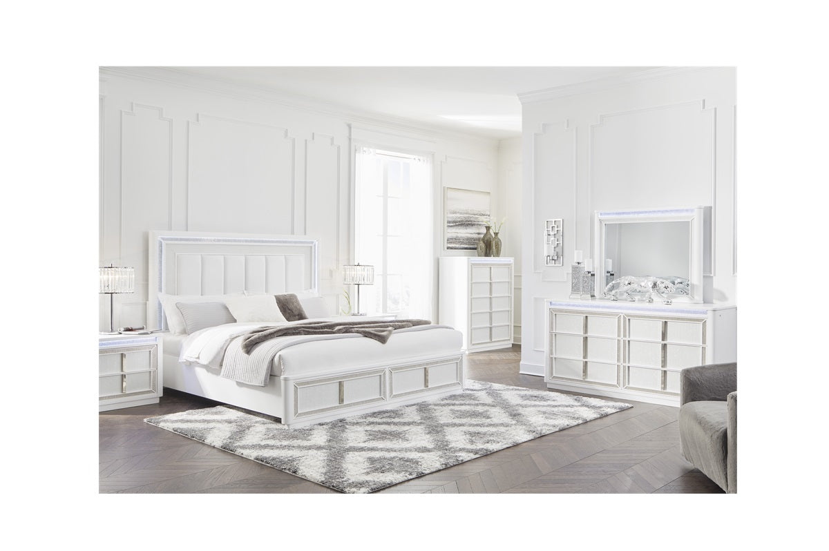 CHALANNA5:Chalanna Storage Bed & Dresser, Styled