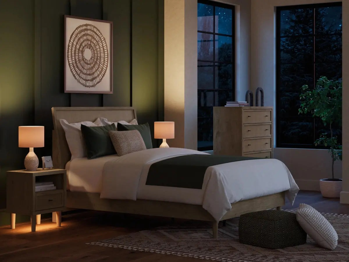 023978115:Cielden Nightstand, Styled