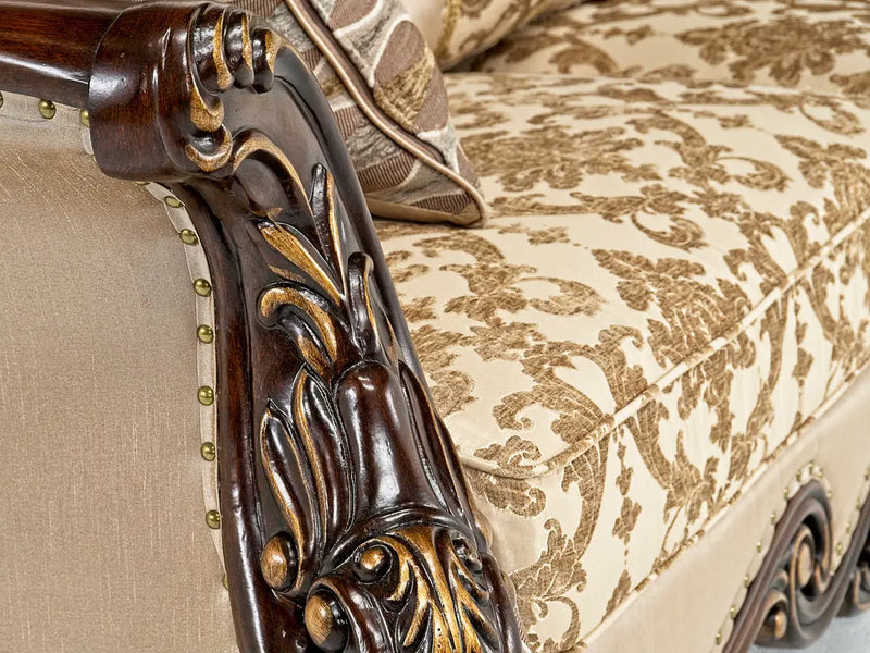 330072994:Constantine