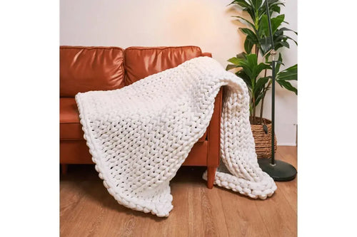 943156500:Cotton Weighted Coverlet, Styled