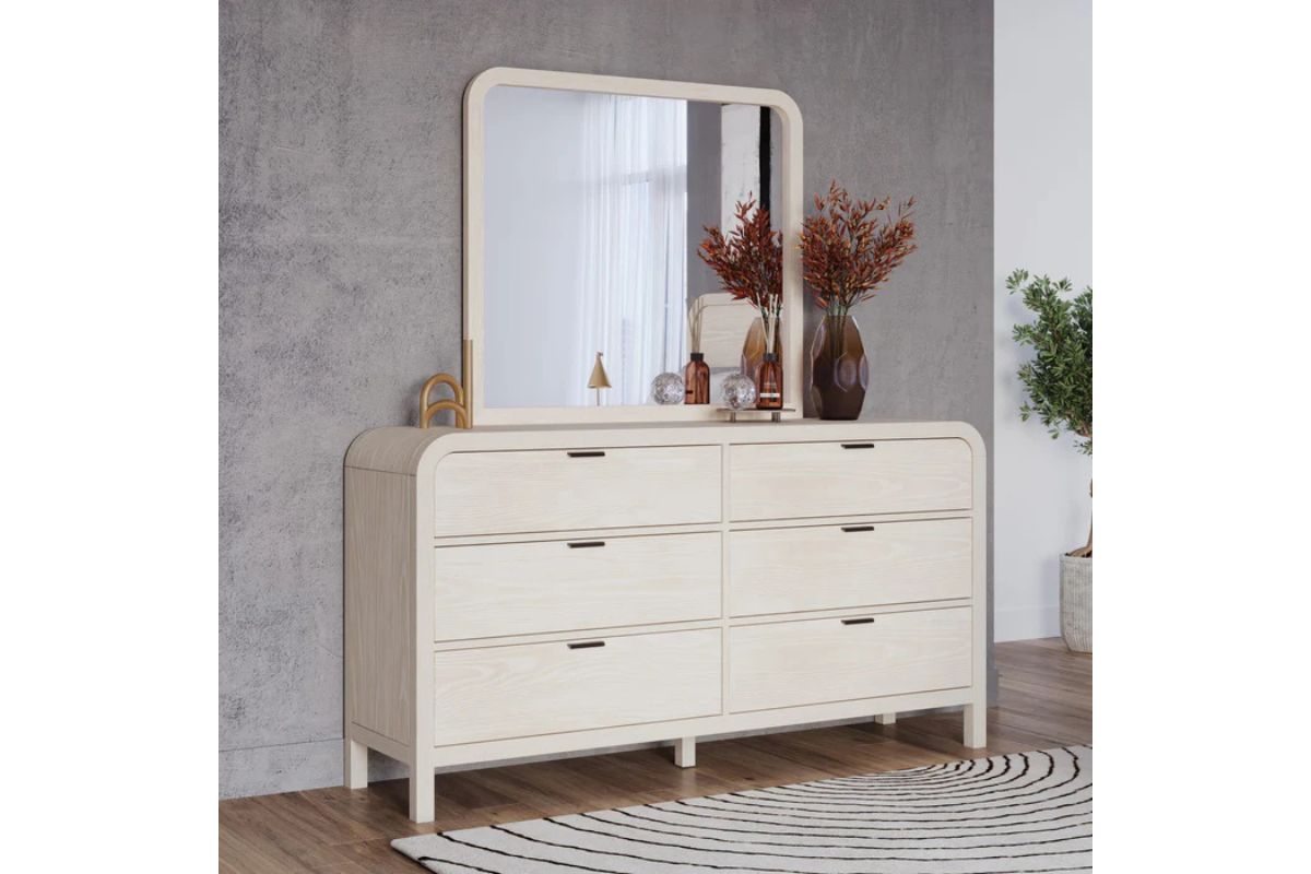 743783074:Drake Dresser, 