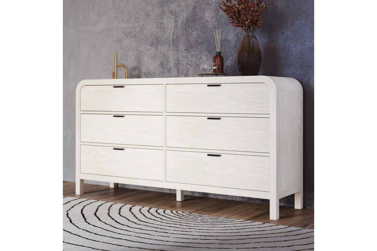 743783074:Drake Dresser, 