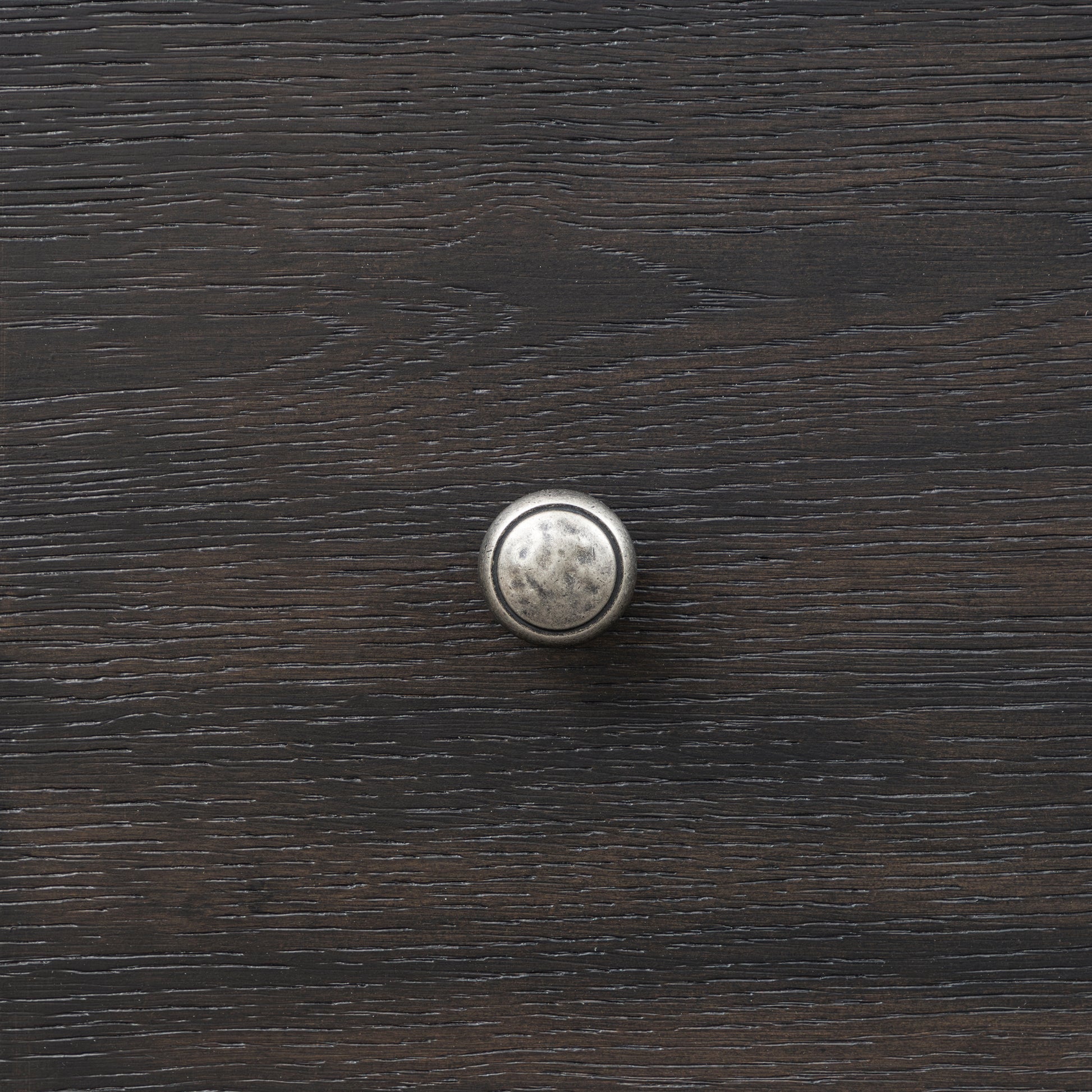 EASTON103:Easton Upholstered Bed & Dress, 